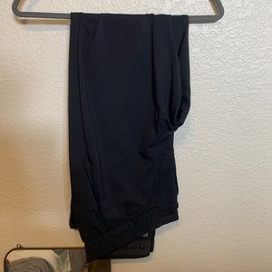 Under Armour golf pants